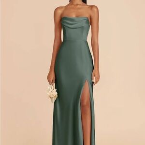 Elegant Green Strapless Evening Dress